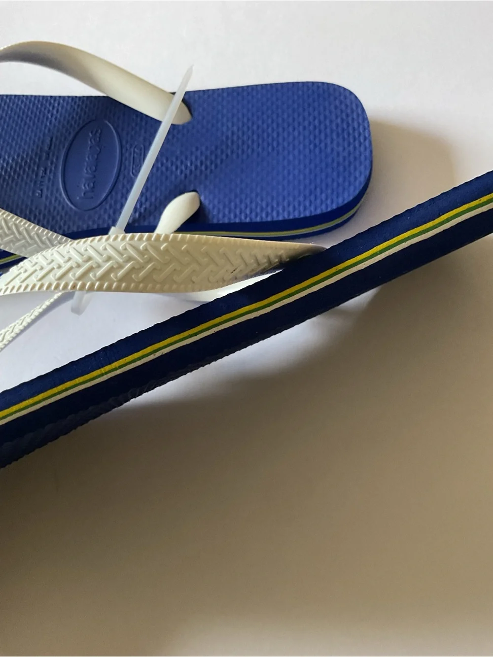 HAVAIANAS MENS FLIP FLOPS BLUE WITH WHITE SIZE 11/12 NWOT EU 45-46